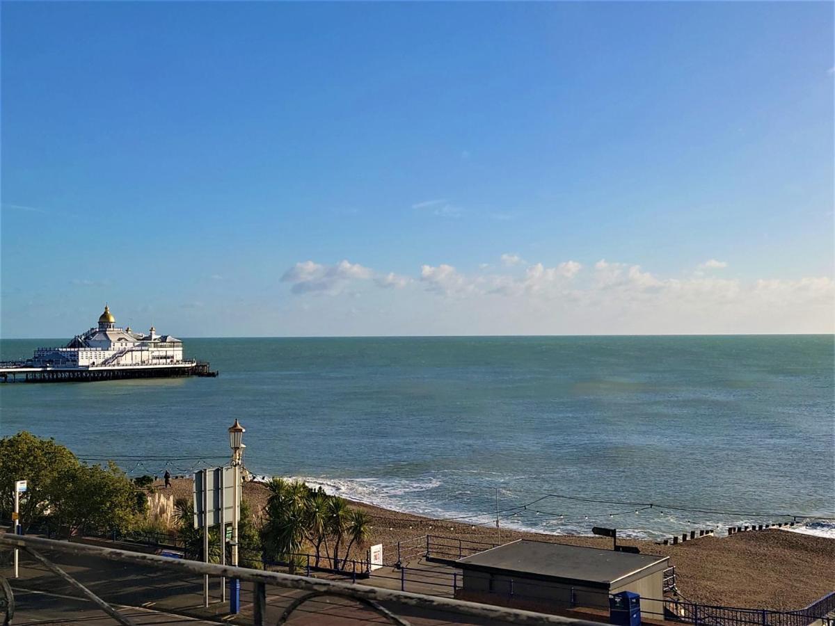 The Cumberland Hotel Eastbourne Exterior photo