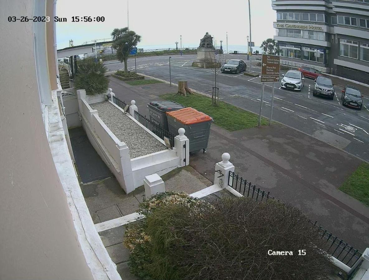 The Cumberland Hotel Eastbourne Exterior photo