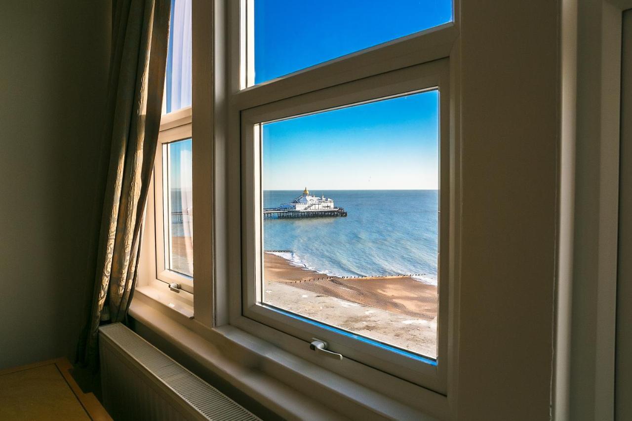 The Cumberland Hotel Eastbourne Exterior photo